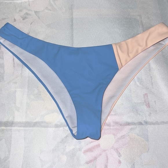 Zaful Swim bikin bottoms Size Sm 4 - Picture 1 of 6